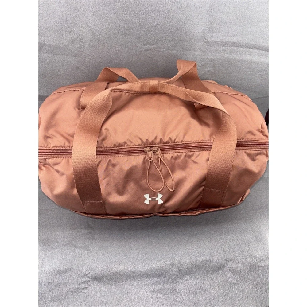 Under Armour Studio Lite Duffle Gym Bag Light Pink New Condition RARE